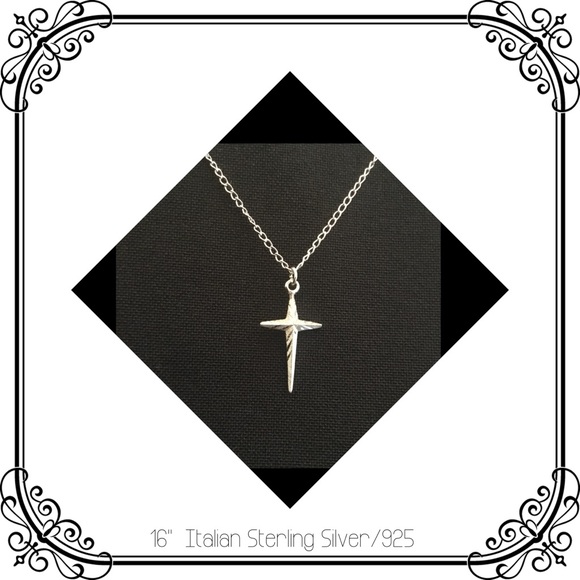 Marvel Jewelry - Sterling Silver Necklace/Pendant🔴SALE